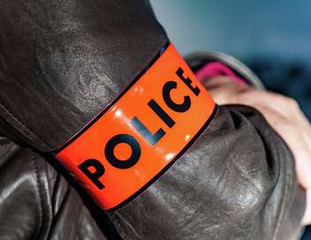 Enquête d'action Police de Molenbeek : immersion dans une banlieue chaude de Belgique