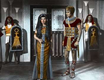 Nfertiti, reine du Nil