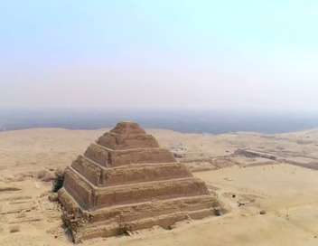 Pyramides : les mystres rvls
