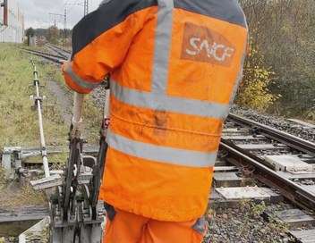 Zone interdite Retards, prix, grves : pourquoi la SNCF draille