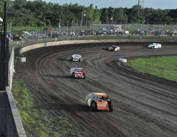 Dirt-track racing